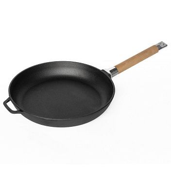 Сковорода d=26 см. h=4,6 см. чугун. со съем дерев. ручкой /1/8/